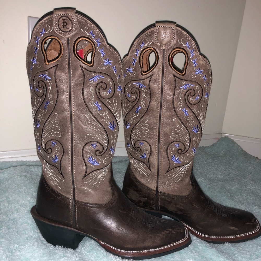 Tony Lama boots for women